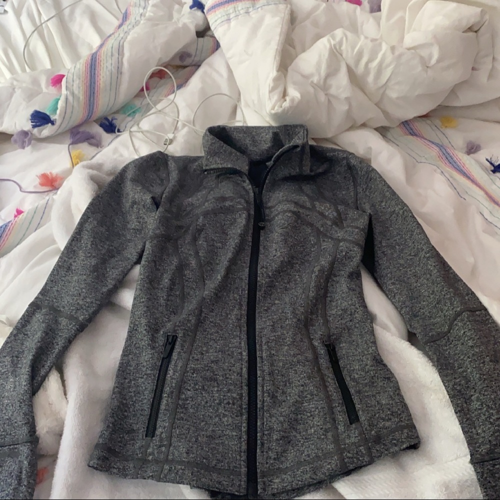LULULEMON DEFINE JACKET!!!